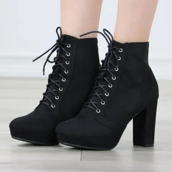 Women Shoes Lace Up Boots - Picture 4 of 10